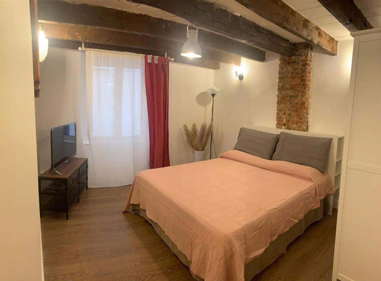Casa Cimella, Un Nido Nel Cuore Del Porto Antico Cod Citra 010025-Lt-2629 Genoa Bagian luar foto