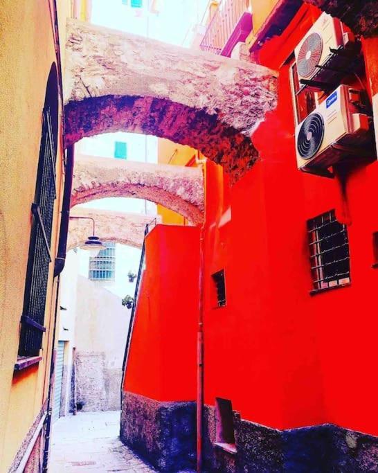 Casa Cimella, Un Nido Nel Cuore Del Porto Antico Cod Citra 010025-Lt-2629 Genoa Bagian luar foto