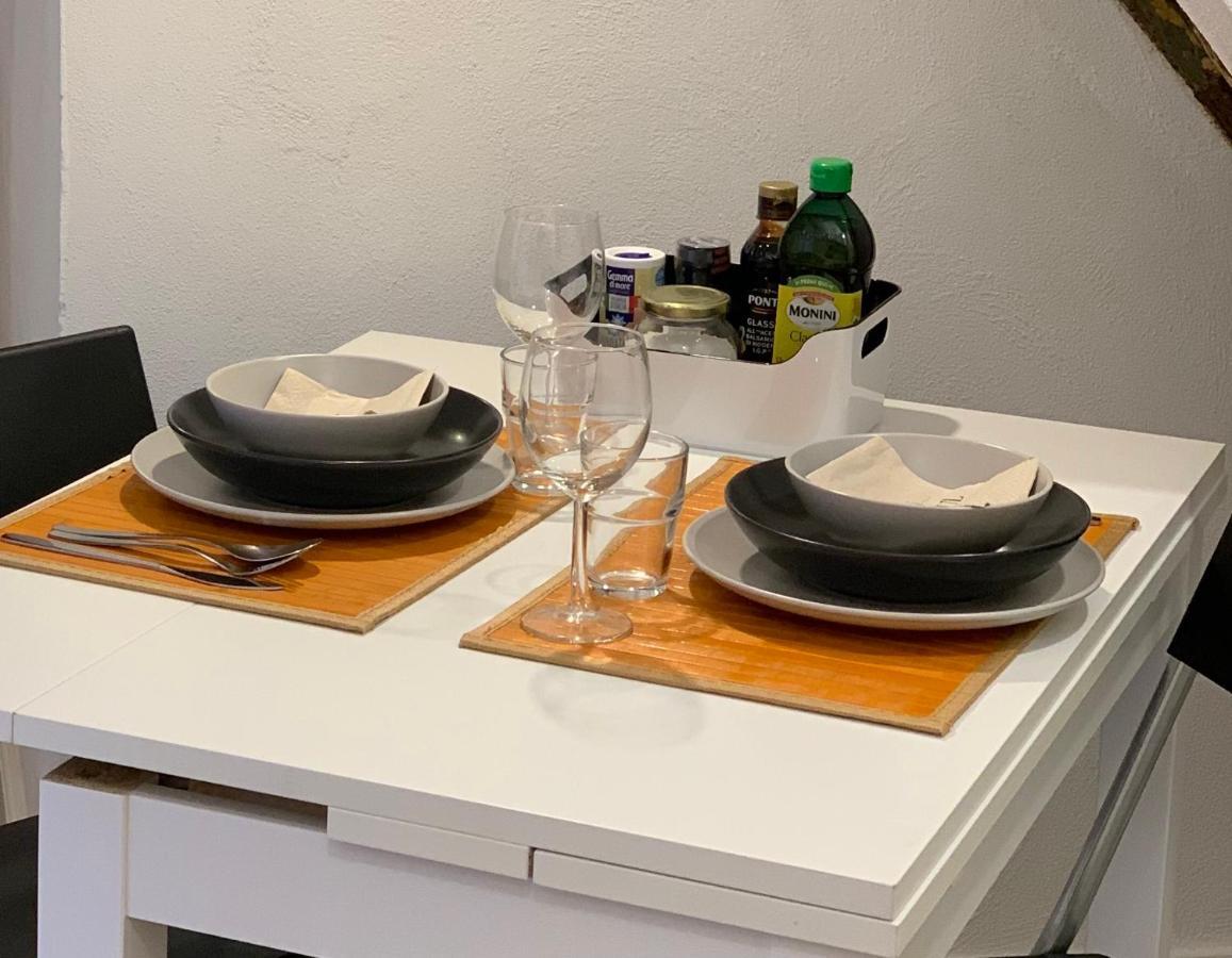 Casa Cimella, Un Nido Nel Cuore Del Porto Antico Cod Citra 010025-Lt-2629 Genoa Bagian luar foto